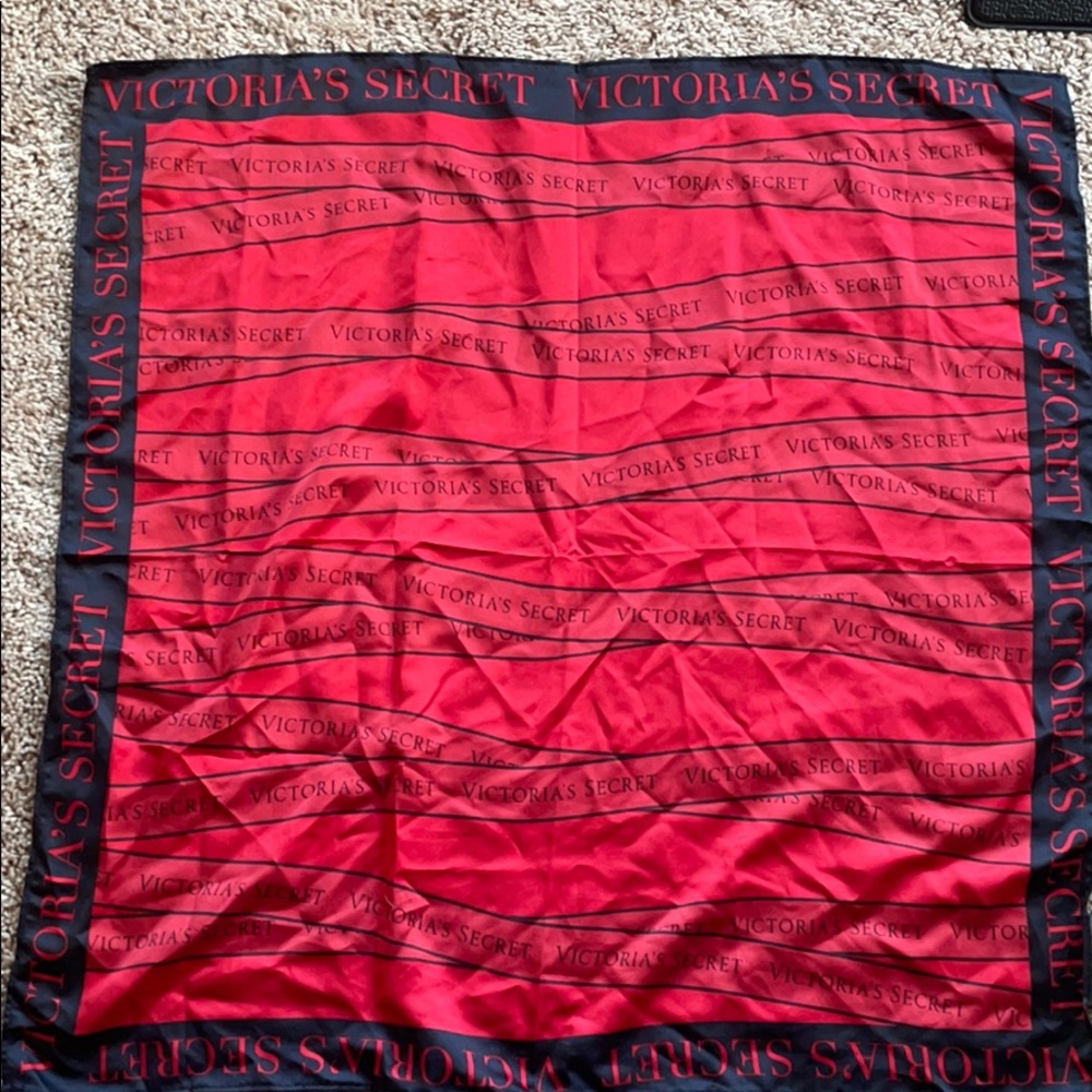 Victoria Secret Scarf